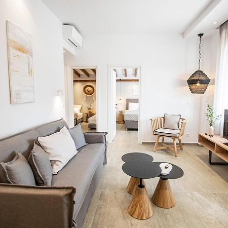 Coel Luxury Suites By Rentalspro Services - Potidea Halkidiki ネア・ポティダイア エクステリア 写真