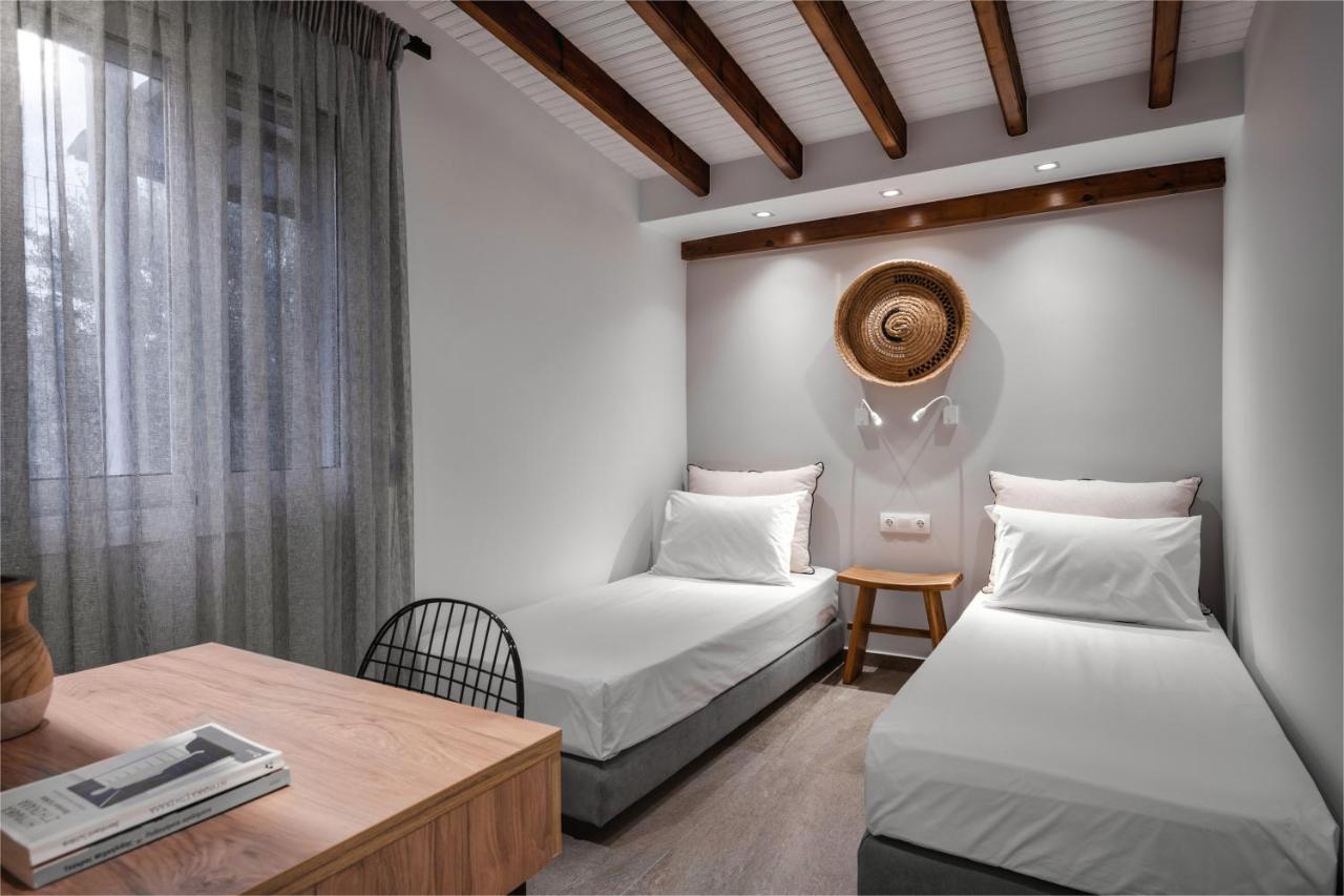 Coel Luxury Suites By Rentalspro Services - Potidea Halkidiki ネア・ポティダイア エクステリア 写真