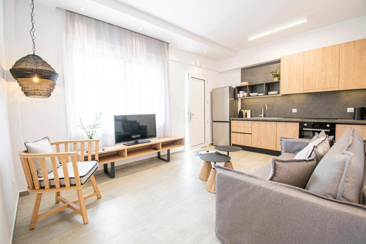 Coel Luxury Suites By Rentalspro Services - Potidea Halkidiki ネア・ポティダイア エクステリア 写真