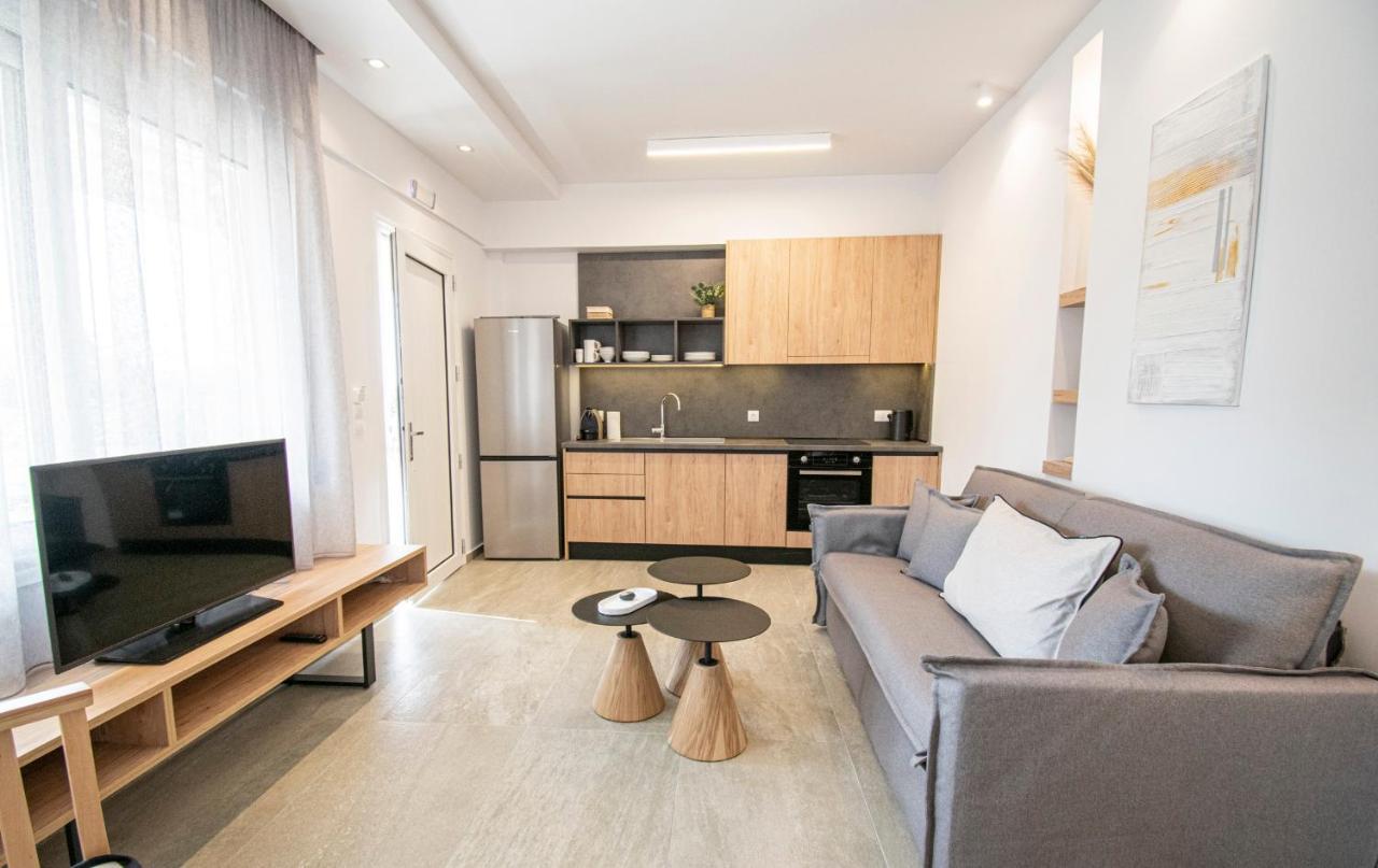 Coel Luxury Suites By Rentalspro Services - Potidea Halkidiki ネア・ポティダイア エクステリア 写真