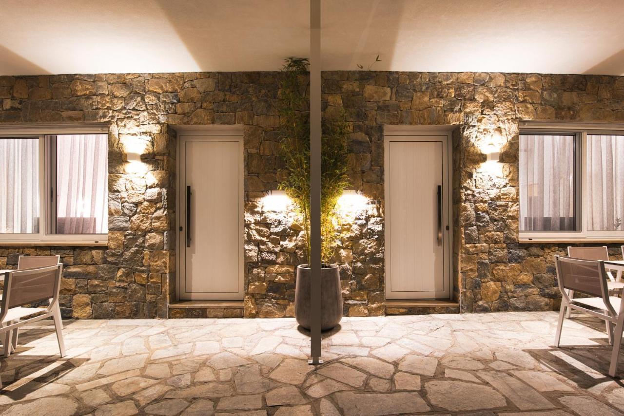 Coel Luxury Suites By Rentalspro Services - Potidea Halkidiki ネア・ポティダイア エクステリア 写真
