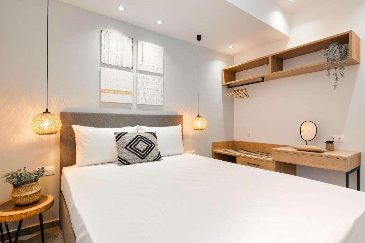 Coel Luxury Suites By Rentalspro Services - Potidea Halkidiki ネア・ポティダイア エクステリア 写真